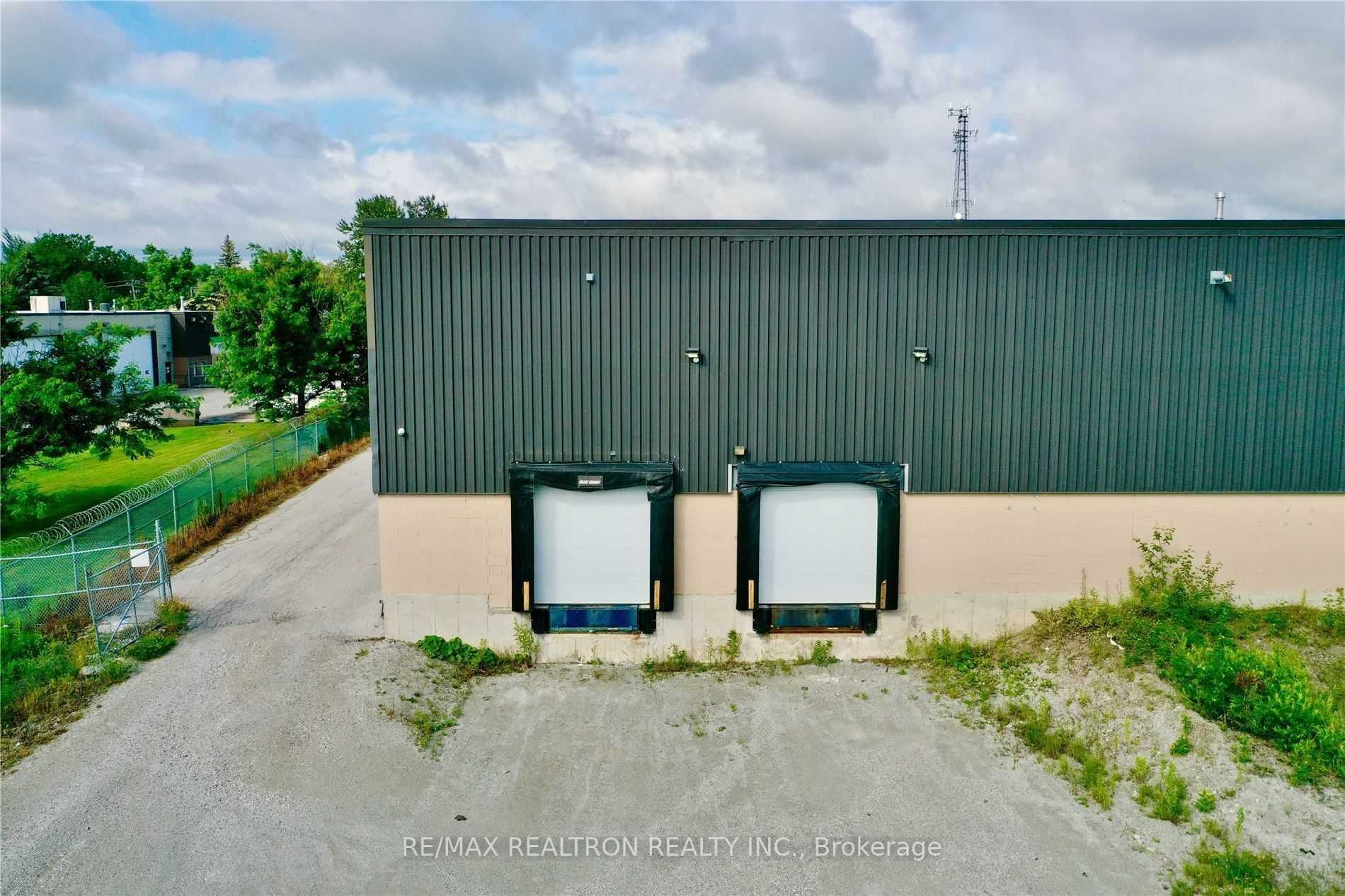 61 Forest Plain Rd