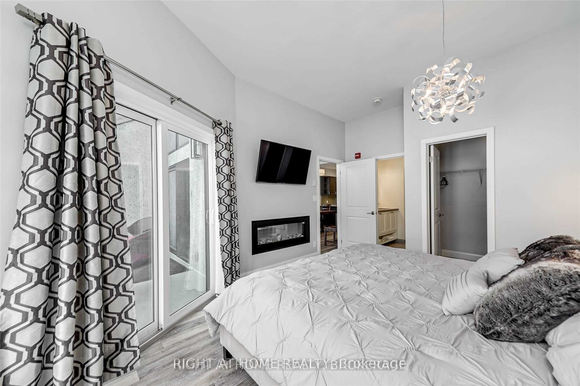 80 Horseshoe Blvd, #503