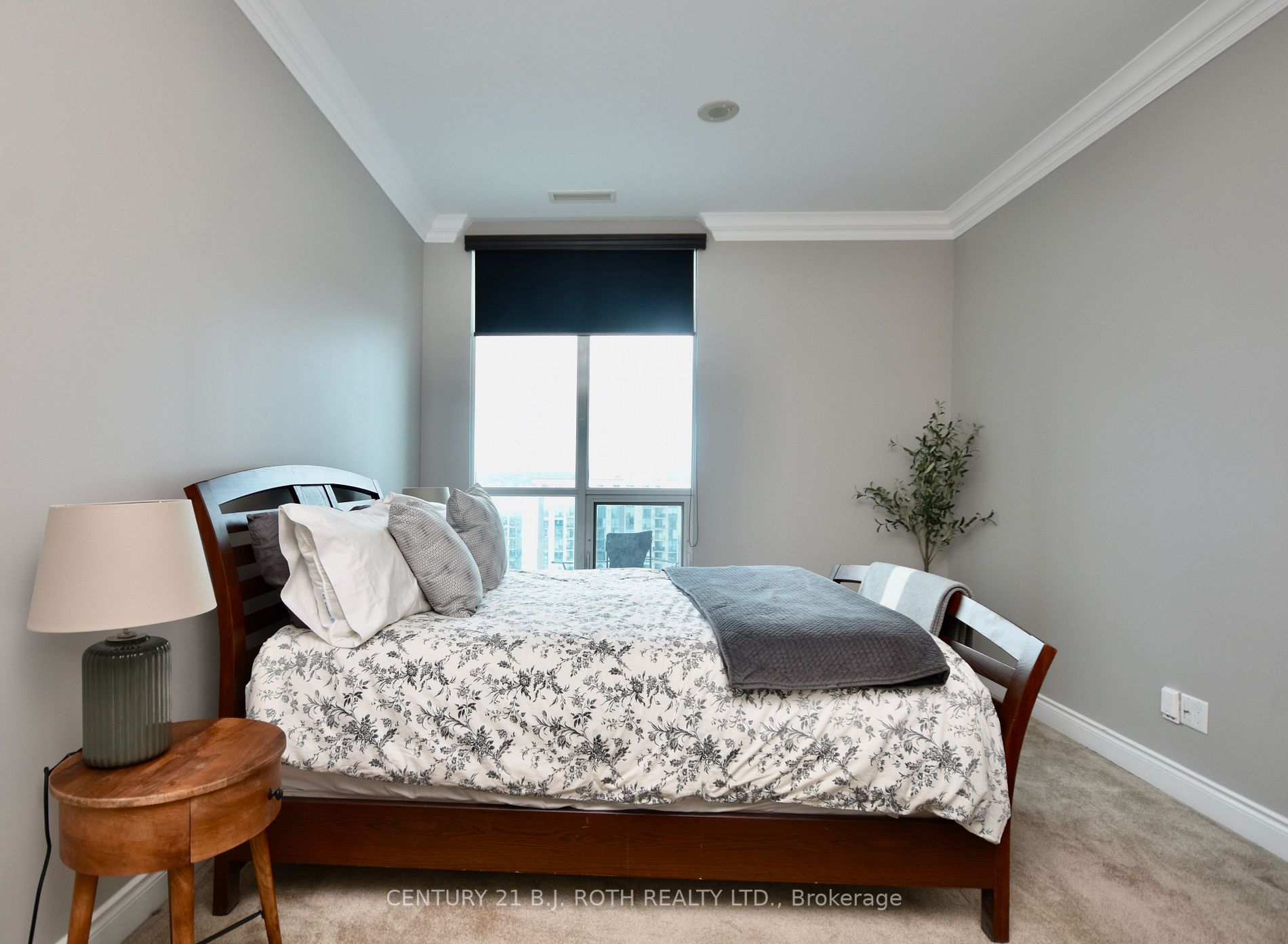 37 Ellen Street, #PH11
