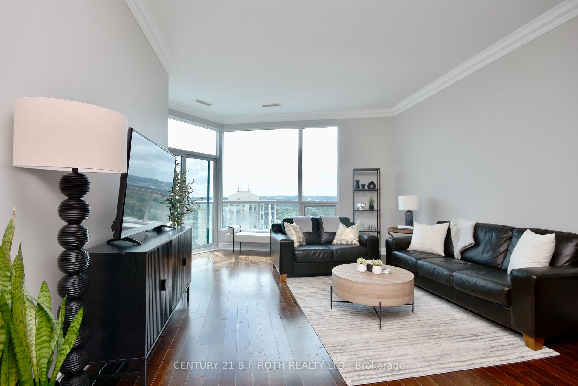 37 Ellen Street, #PH11