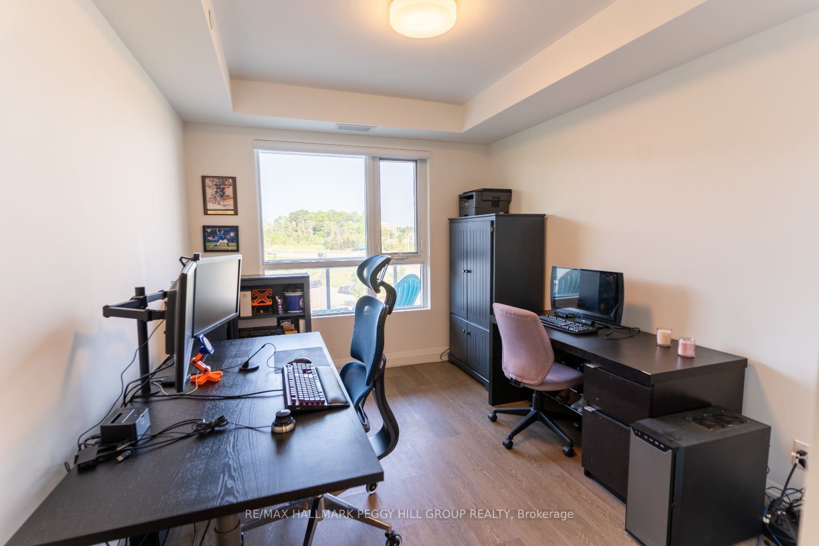 58 Lakeside Terr, #709