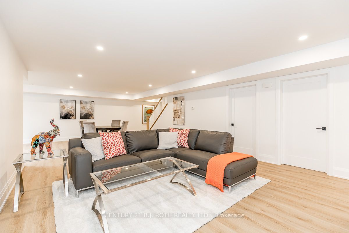 7 Cleveland Crt