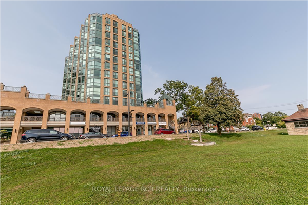 150 Dunlop St E, Barrie