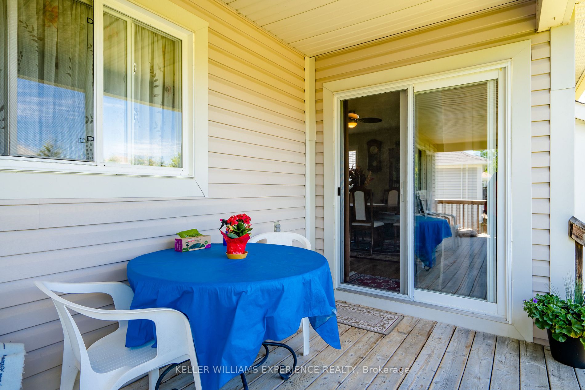 Listing S6734582 - Large Photo # 30