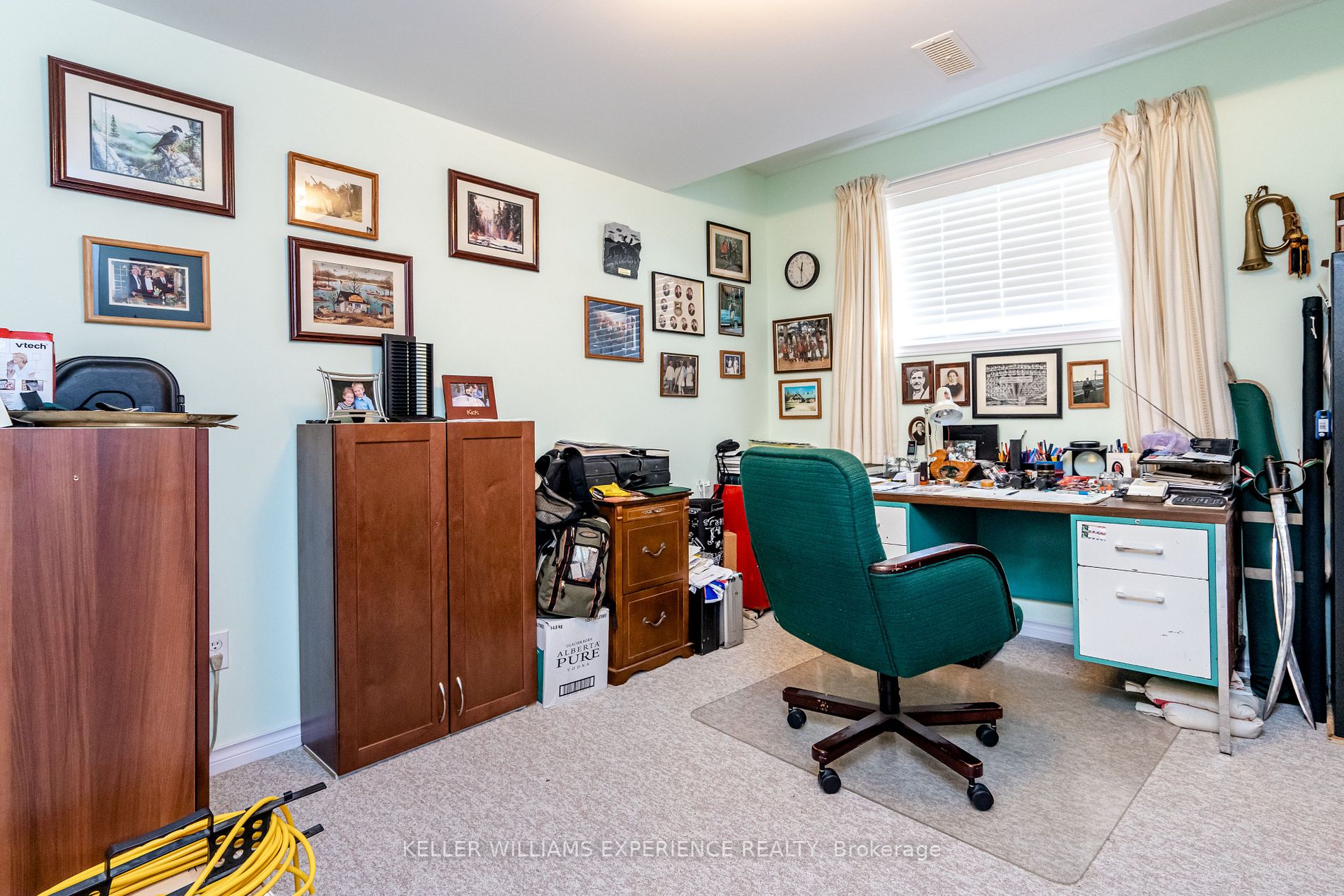 Listing S6734582 - Large Photo # 24