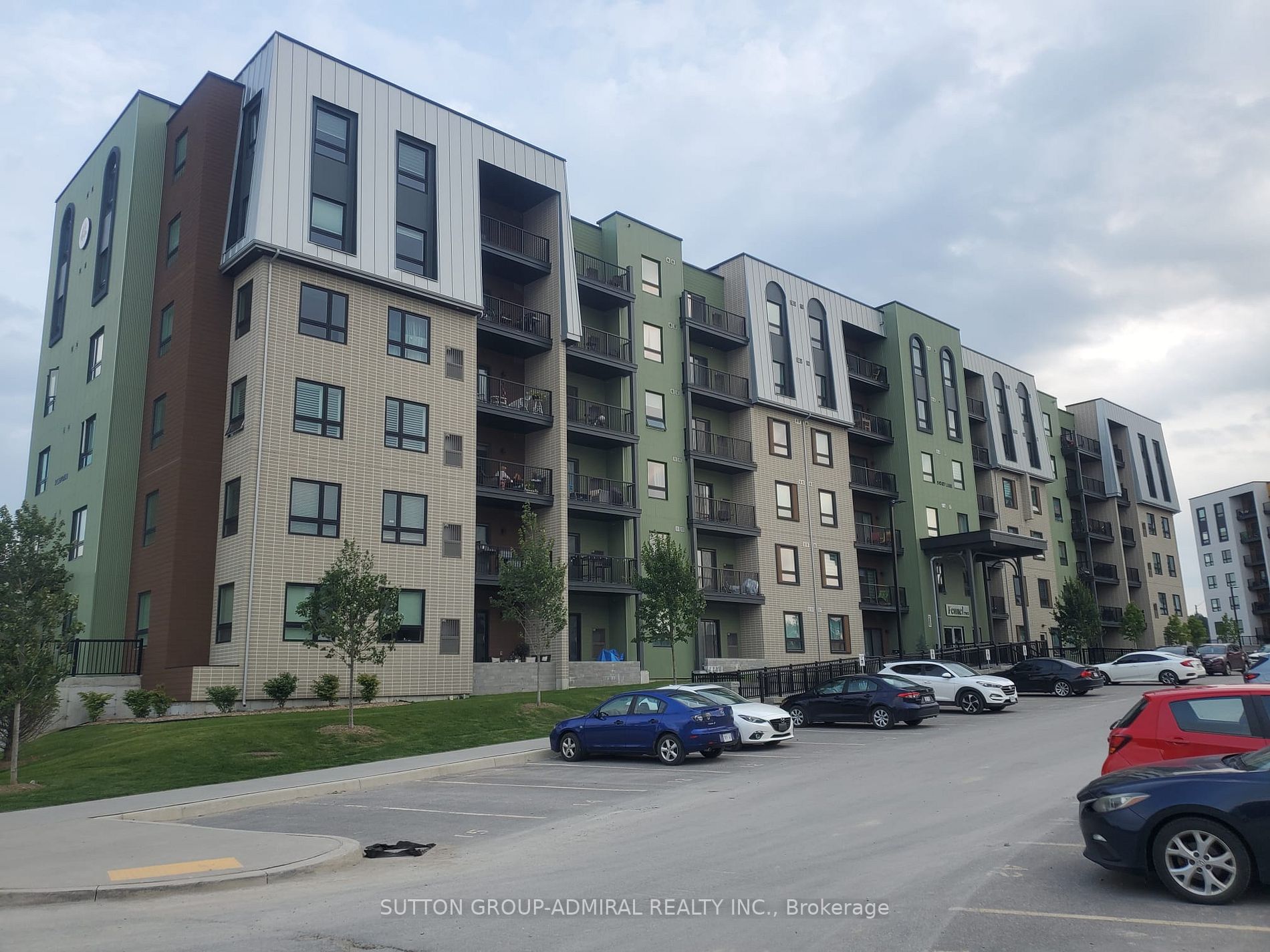 5 Chef Lane, #401