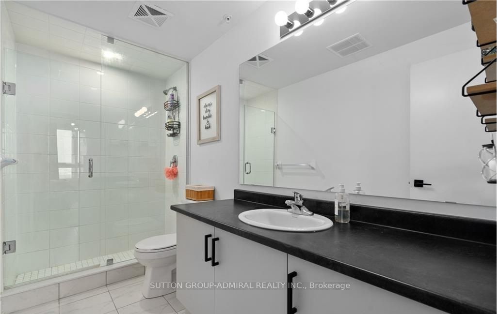 5 Chef Lane, #401