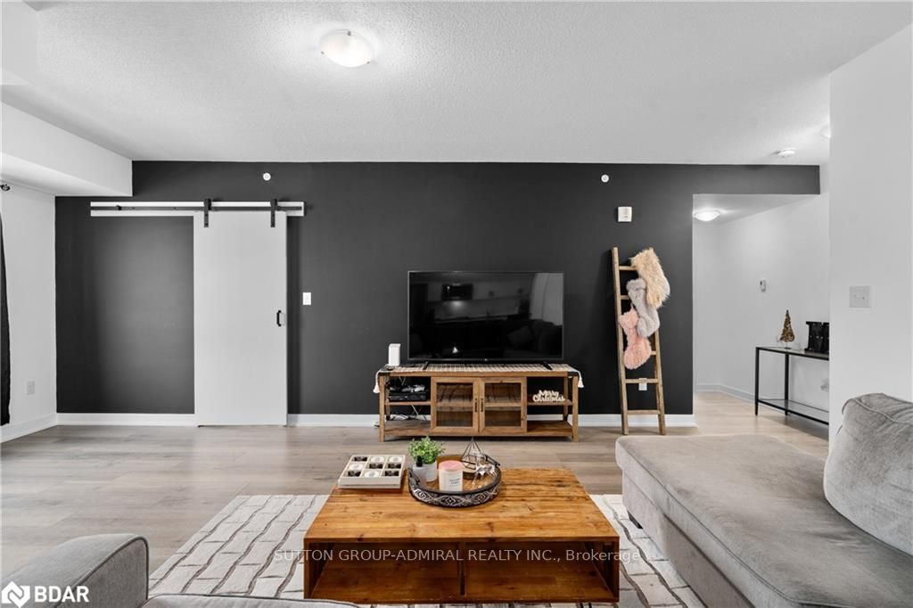5 Chef Lane, #401