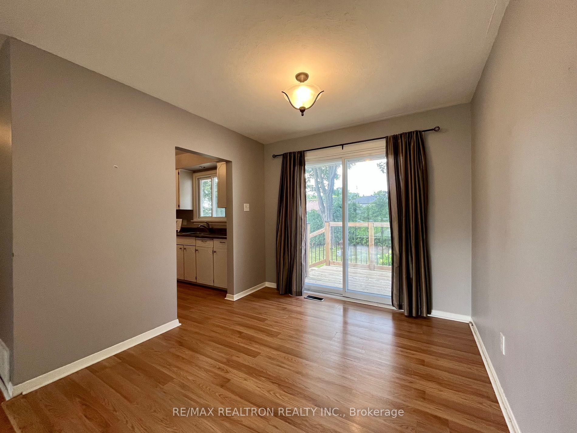 10 Highview Rd