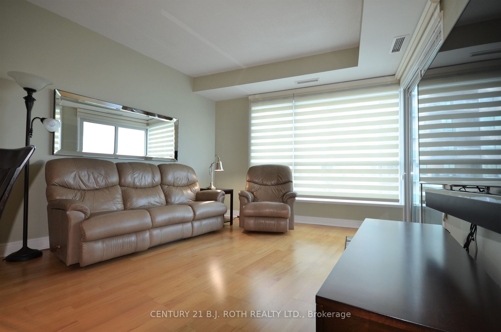 2 Toronto St, #1207
