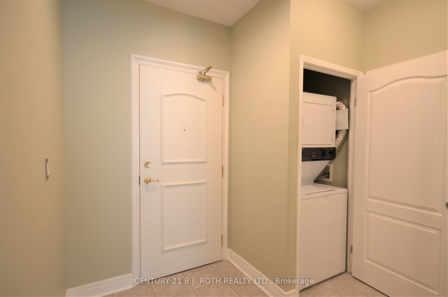 2 Toronto St, #1207