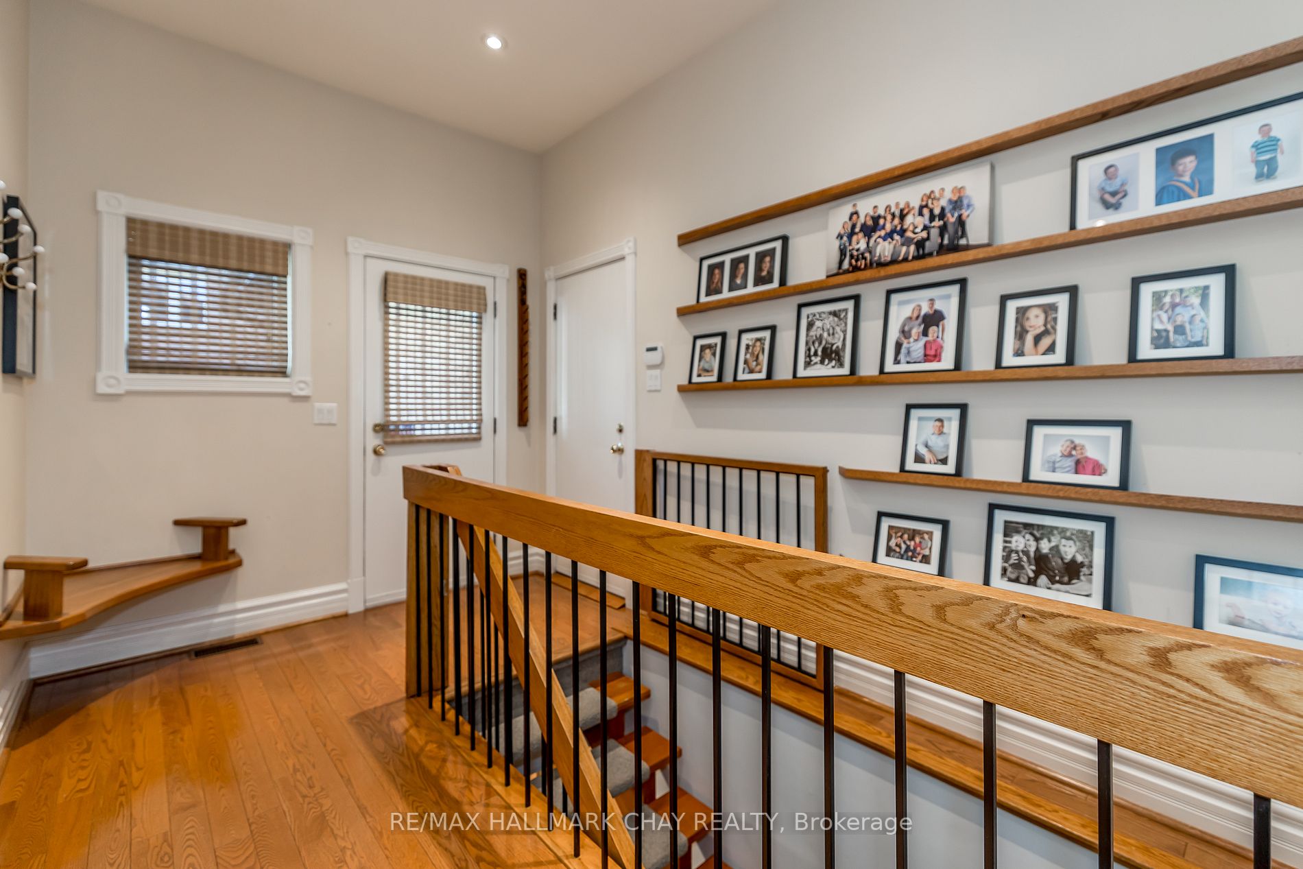 16 Lilac Lane
