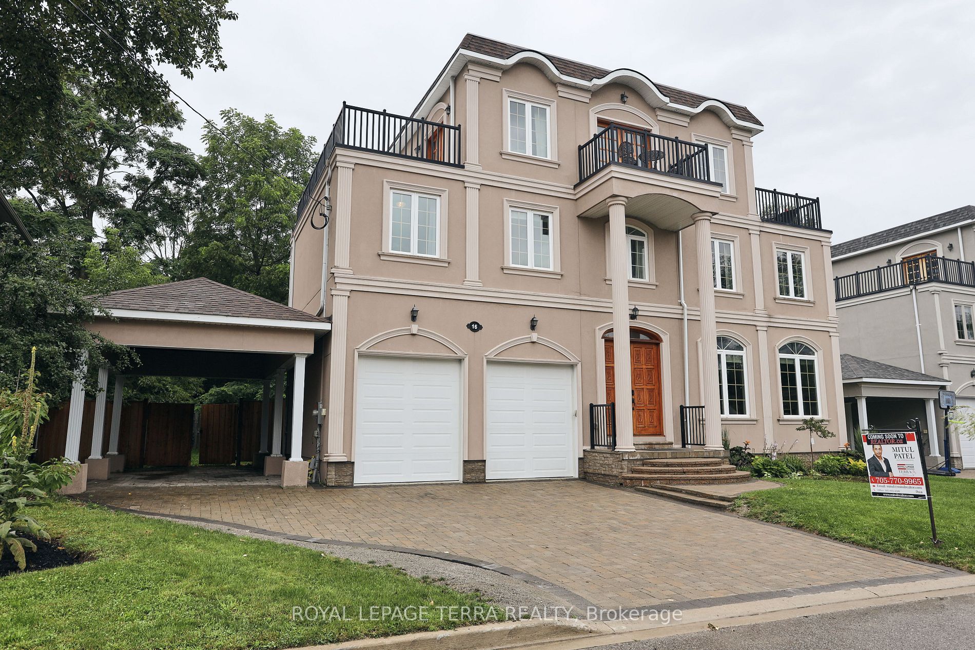 16 Gray Lane