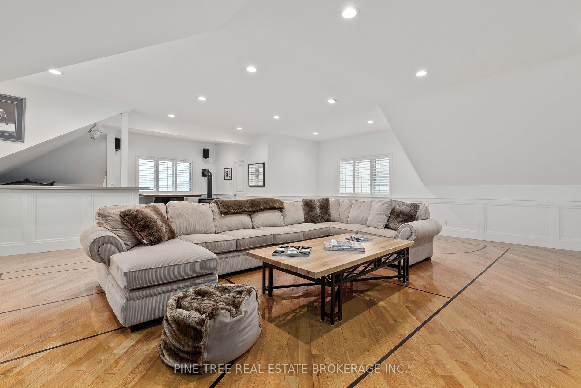 409 Coxmill Rd