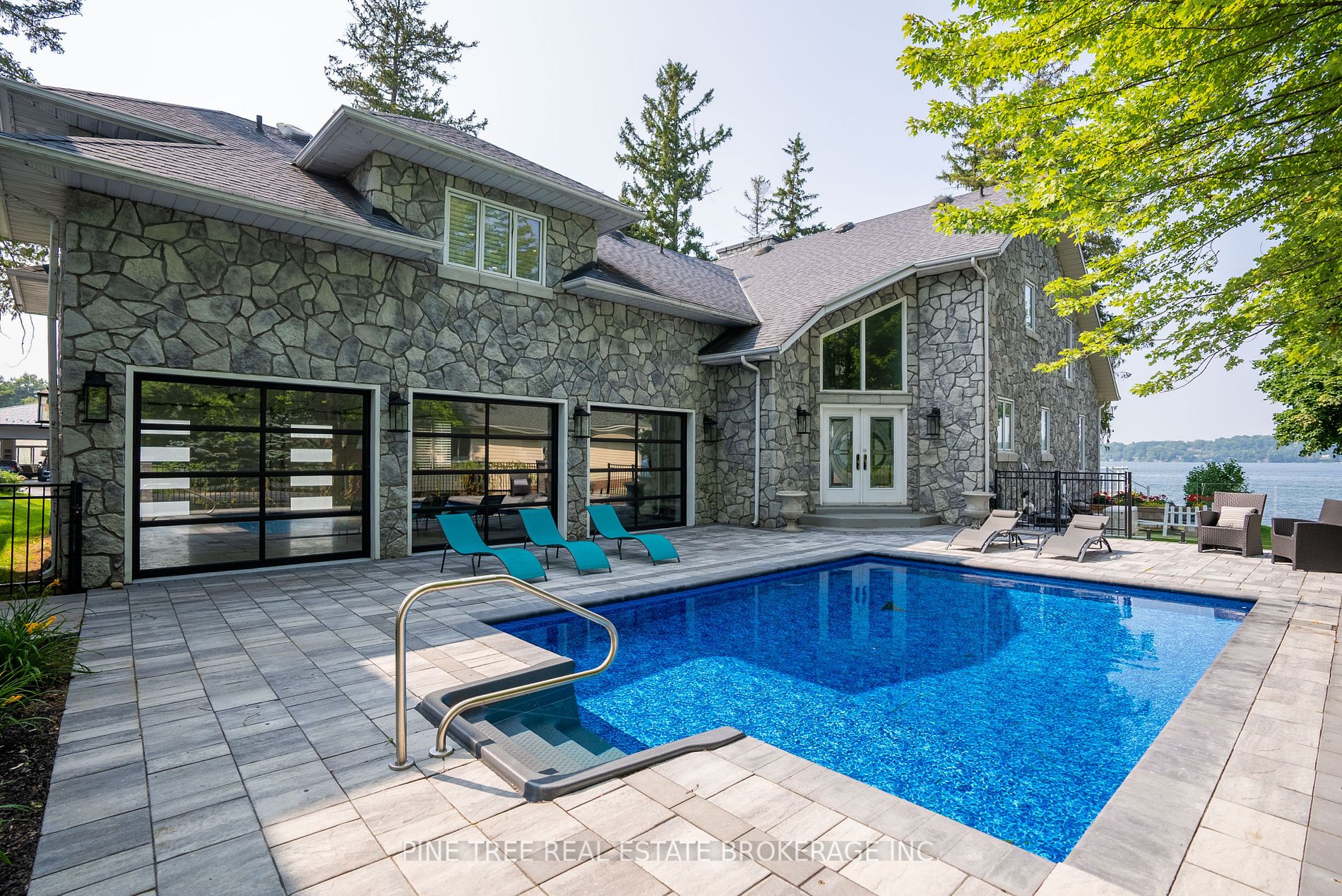 409 Coxmill Rd