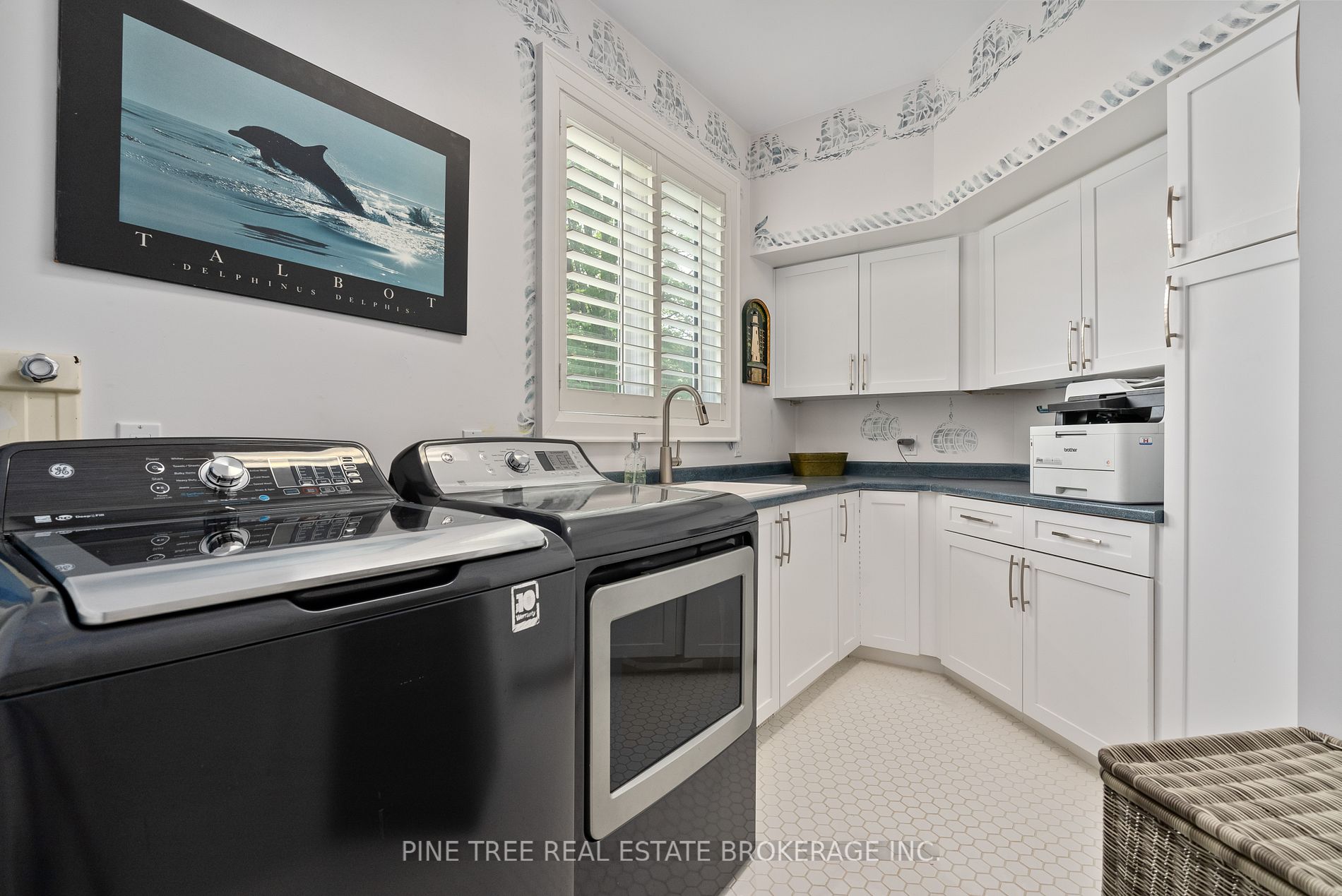 409 Coxmill Rd