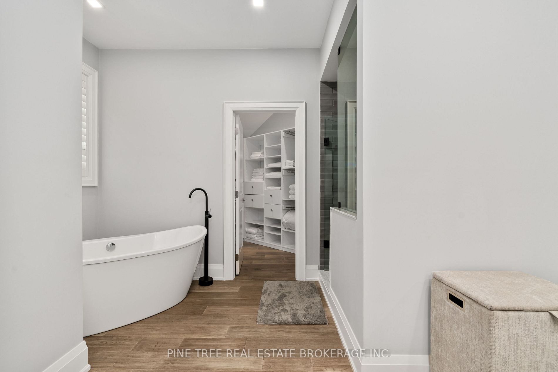 409 Coxmill Rd