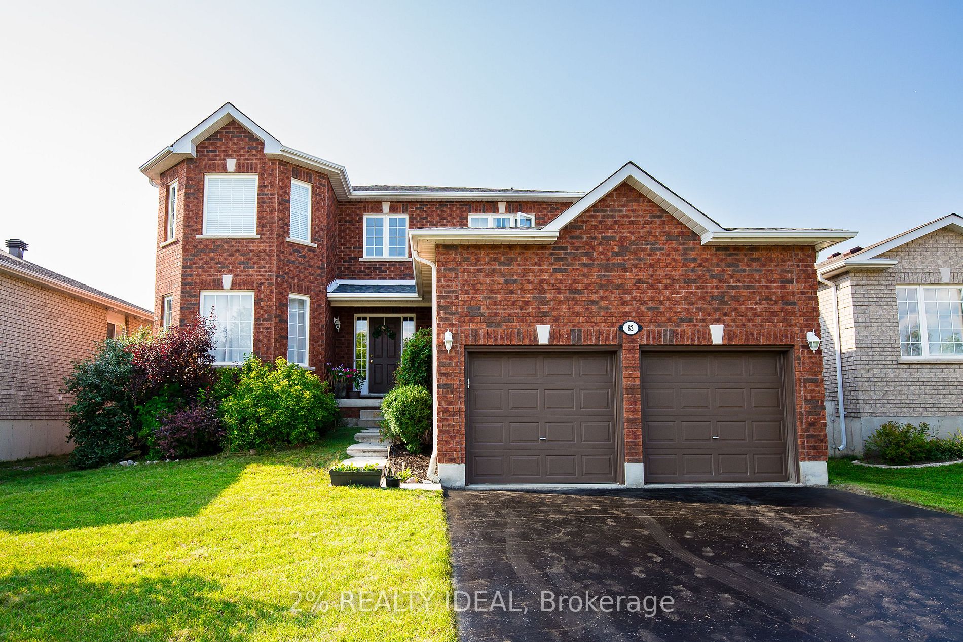 82 Sproule Dr