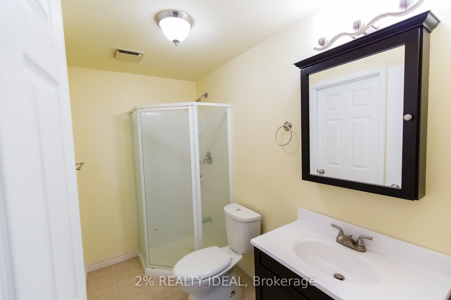 82 Sproule Dr