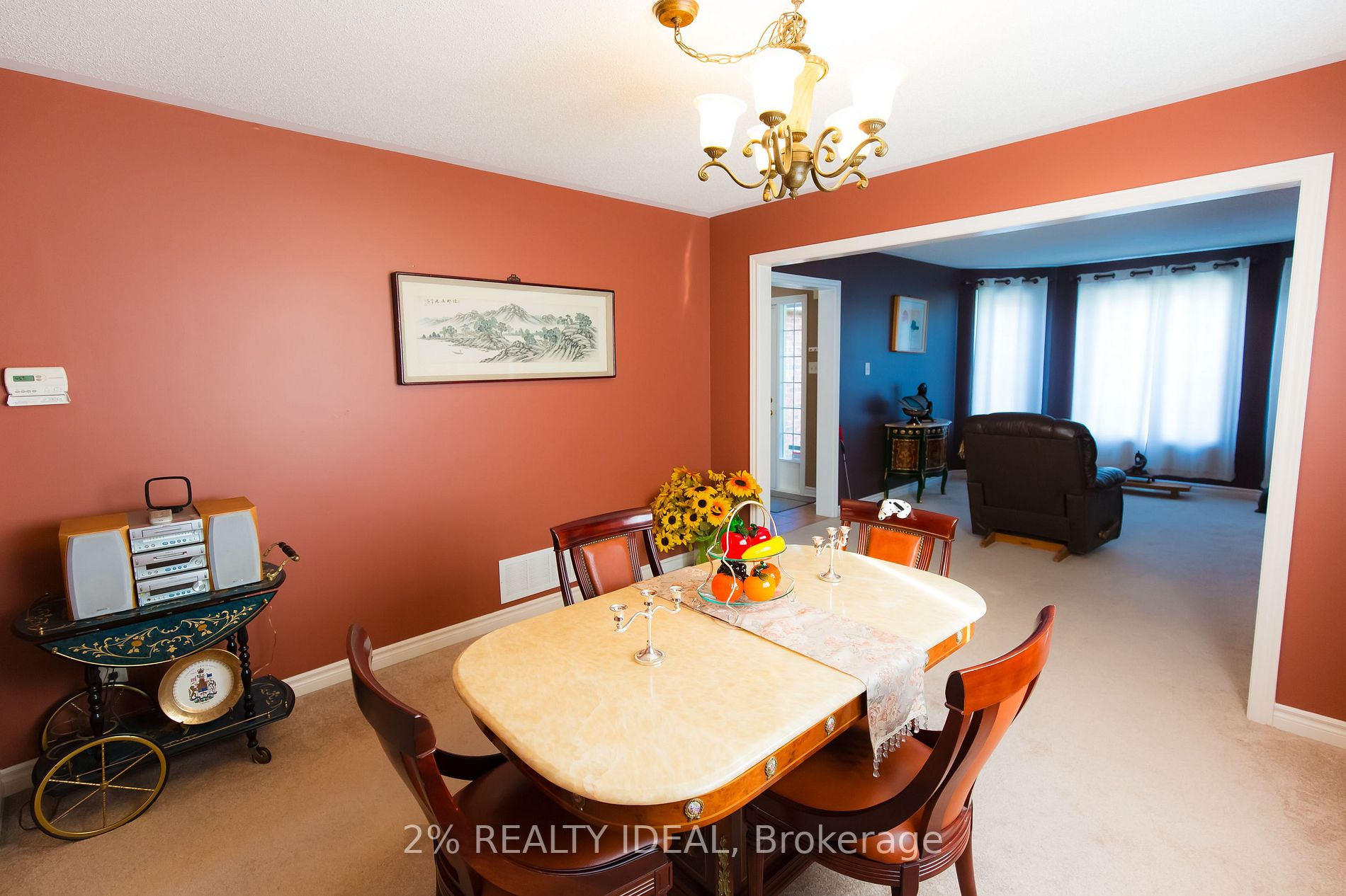 82 Sproule Dr