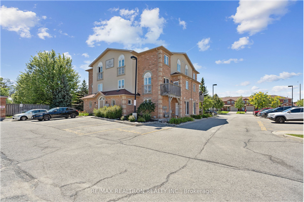 15 Cheltenham Rd, Barrie