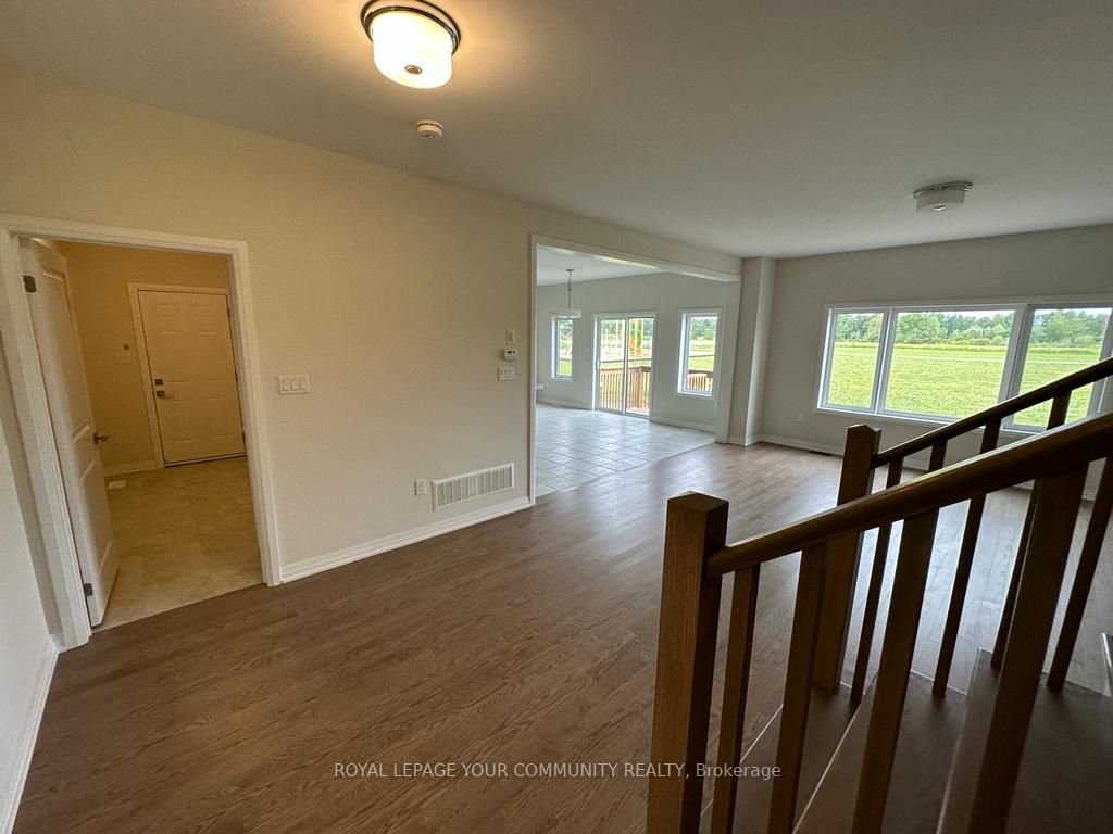 3715 Quayside Dr