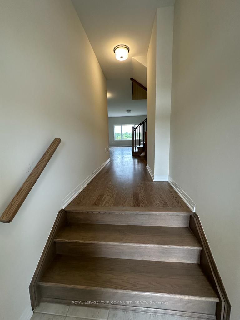 3715 Quayside Dr