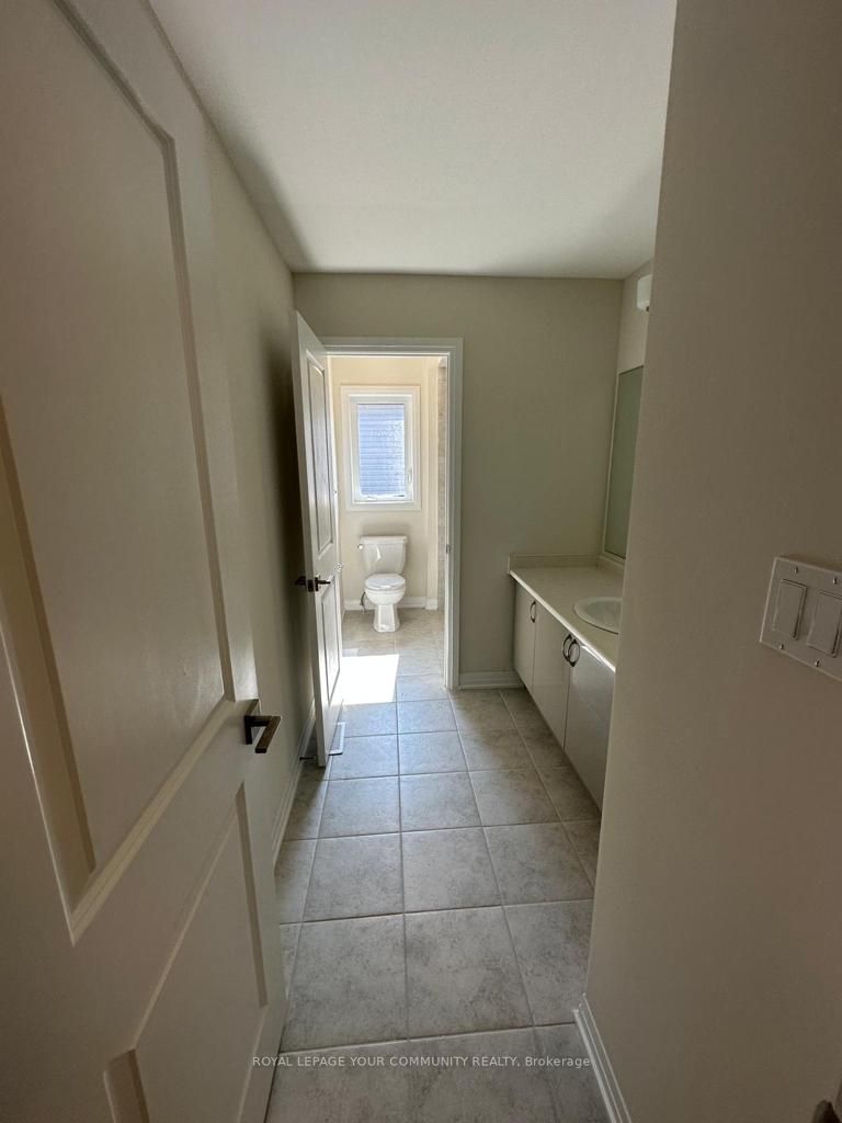 3715 Quayside Dr