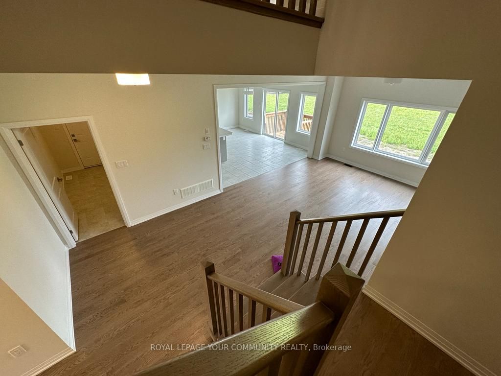 3715 Quayside Dr