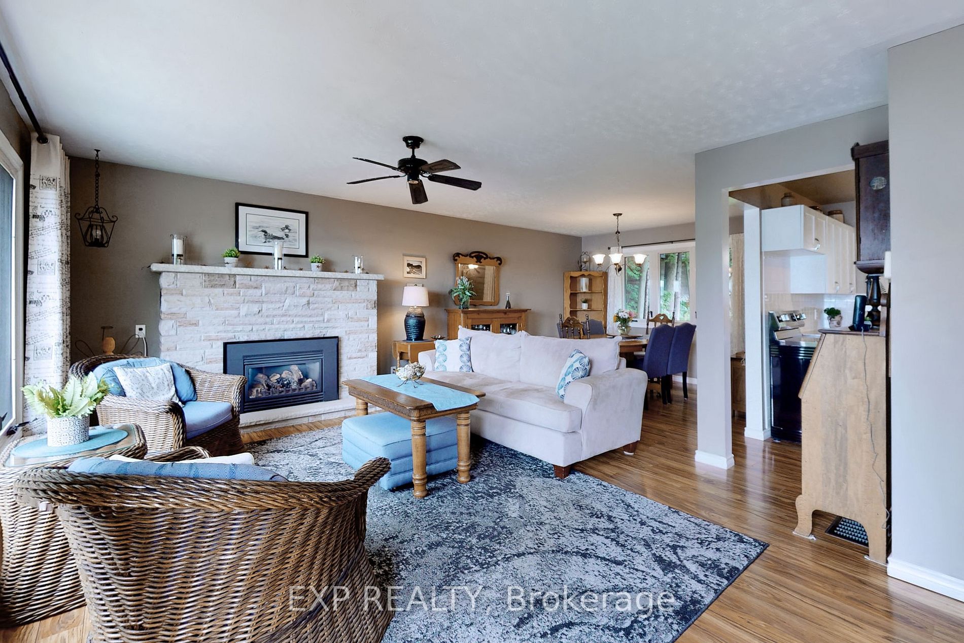 71 Heyden Ave
