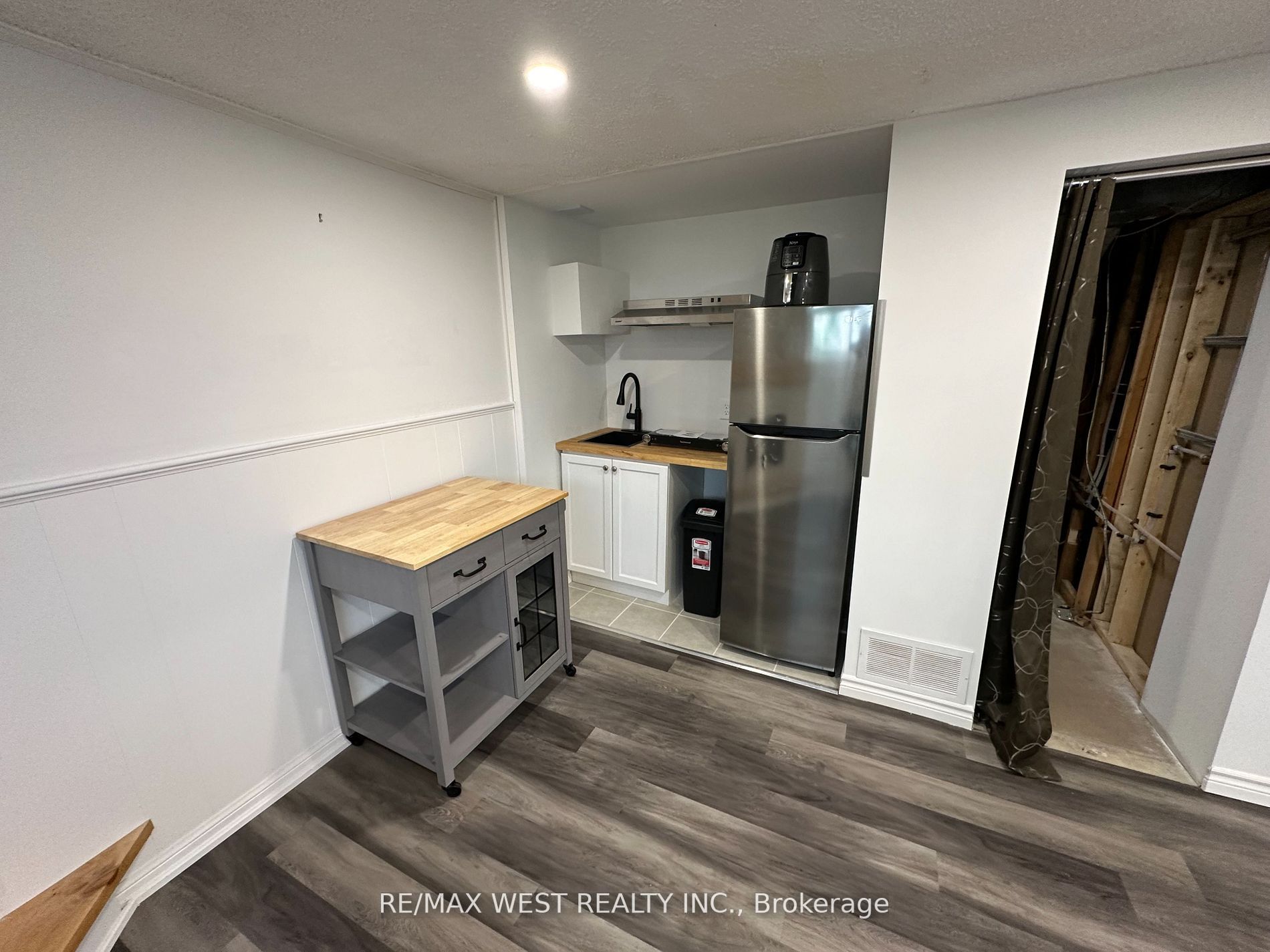 29 Eileen Drive, #Bsmt