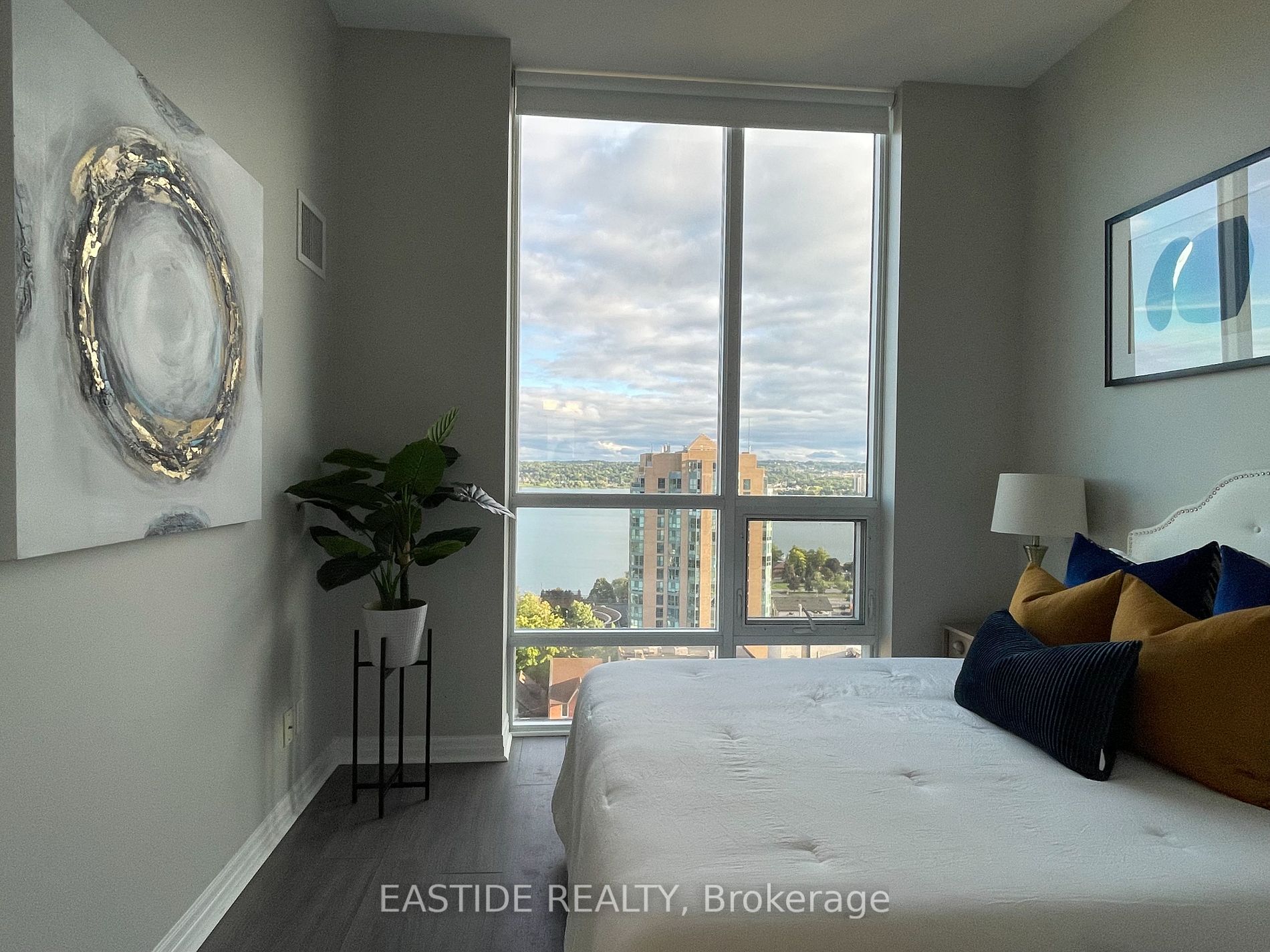 111 Worsley St, #Ph10