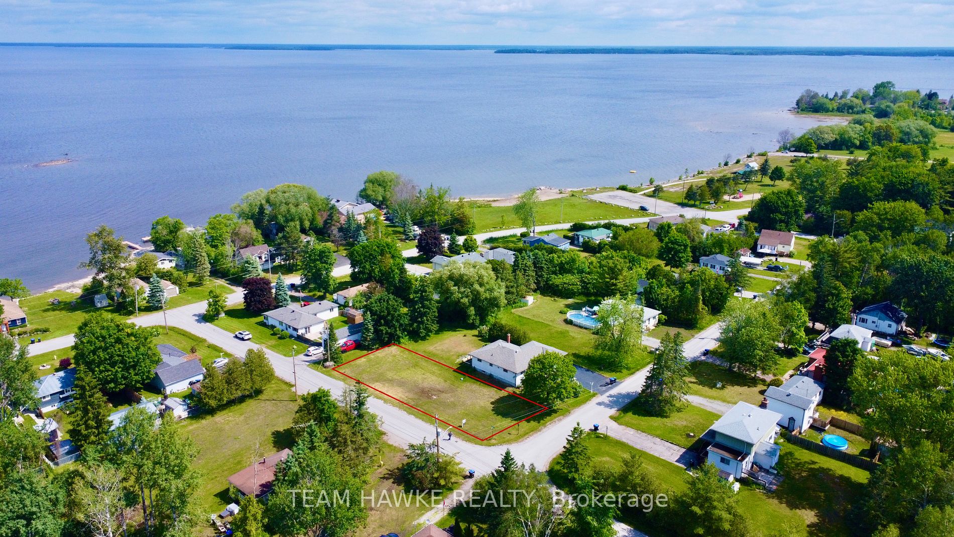 268 Kingfisher Ave