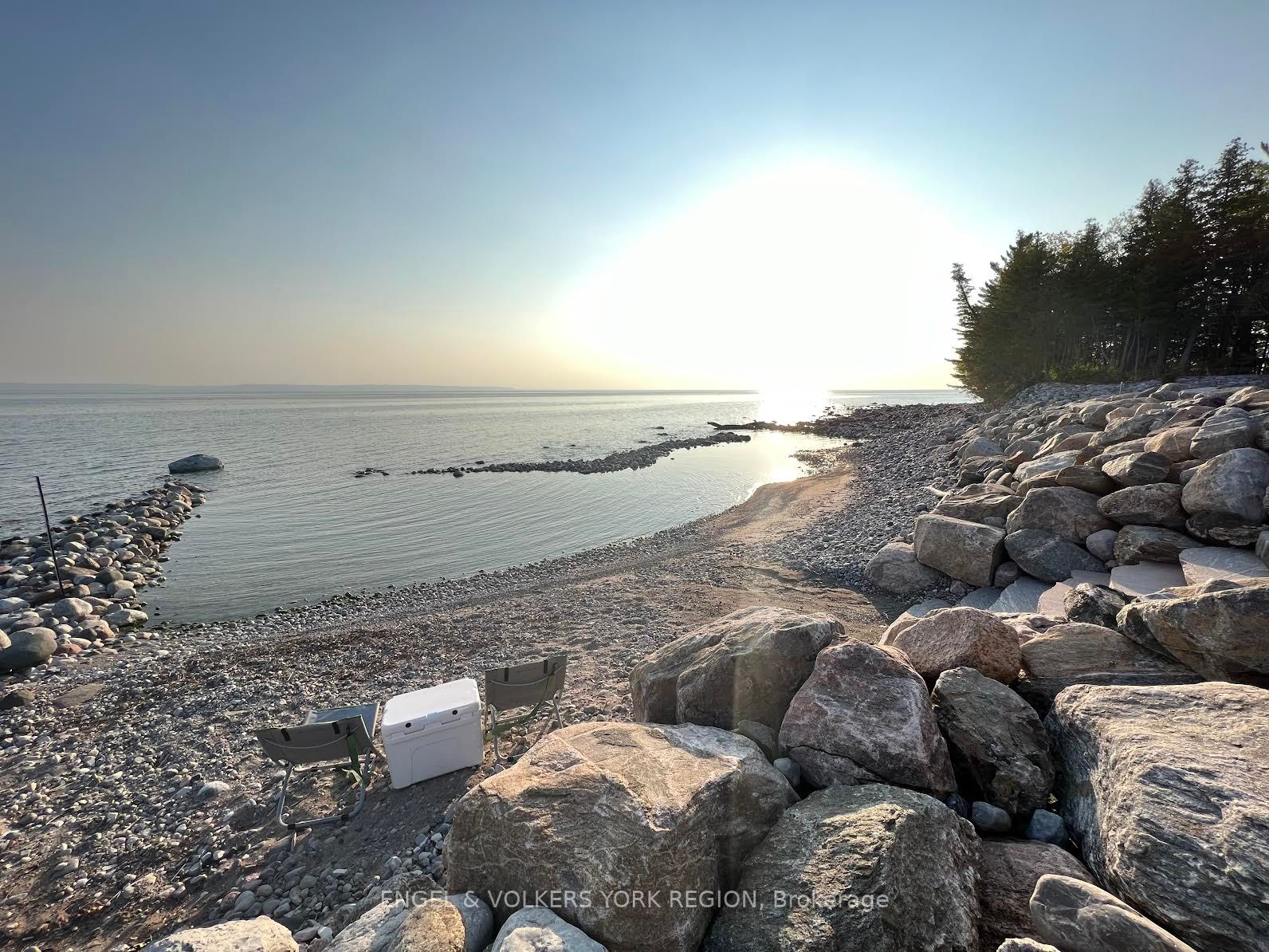 Listing S6744652 - Large Photo # 2