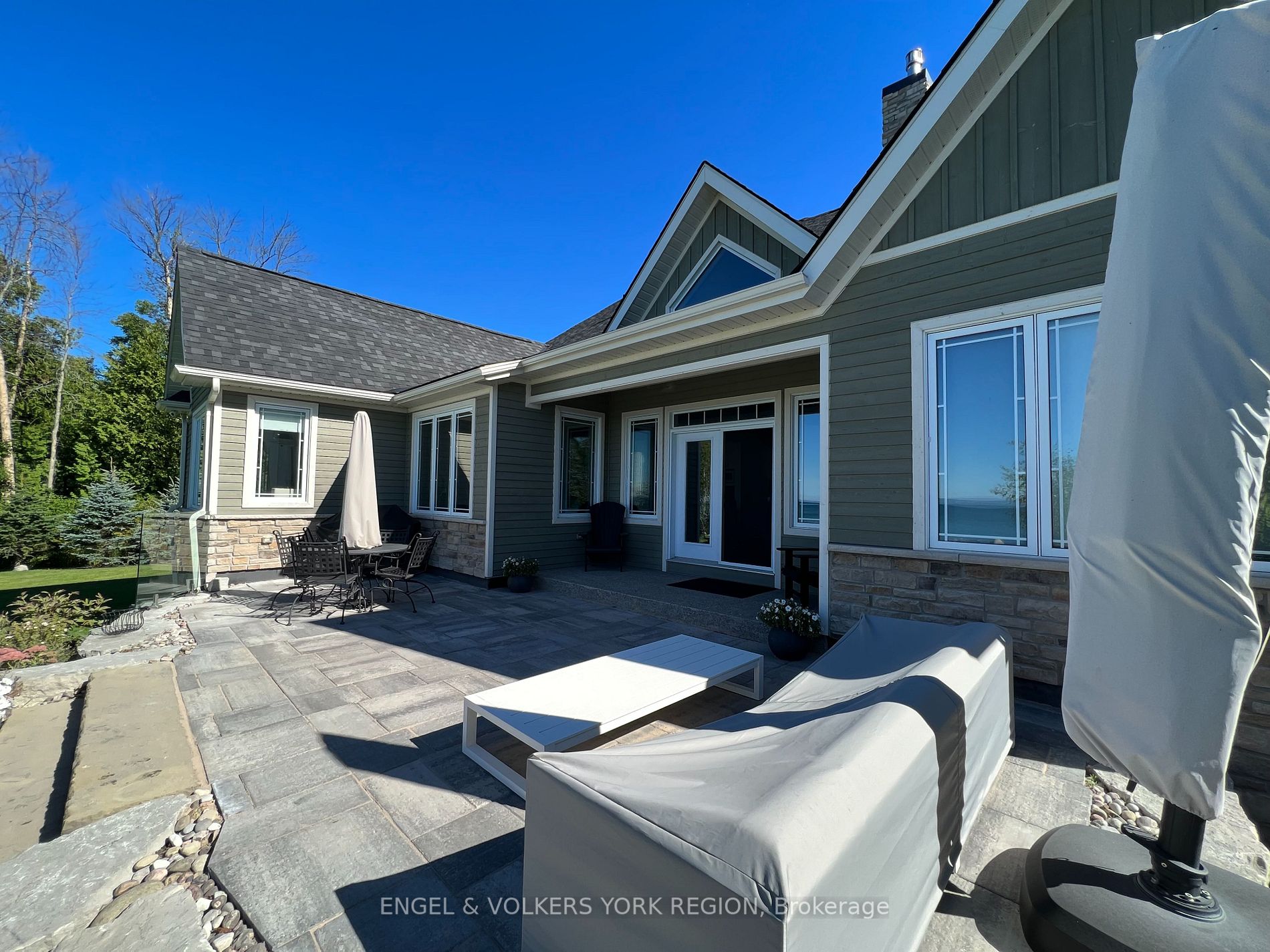 Listing S6744652 - Large Photo # 11
