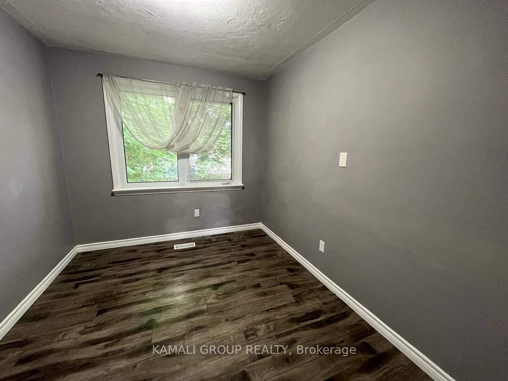 188 St Vincent Street, #Main