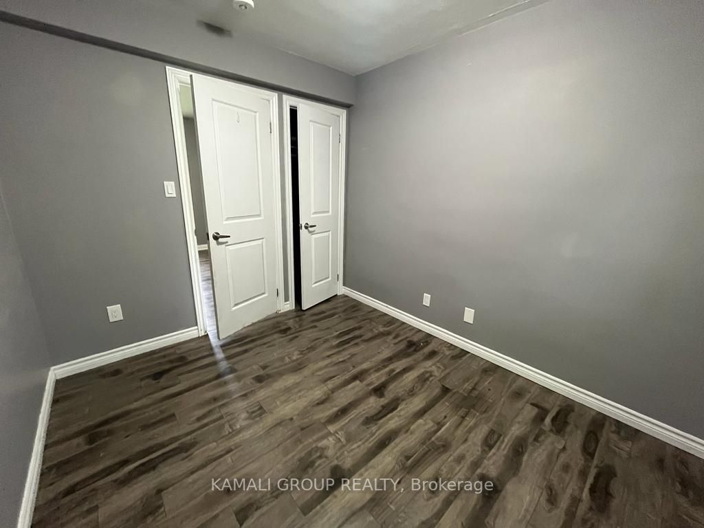 188 St Vincent Street, #Main