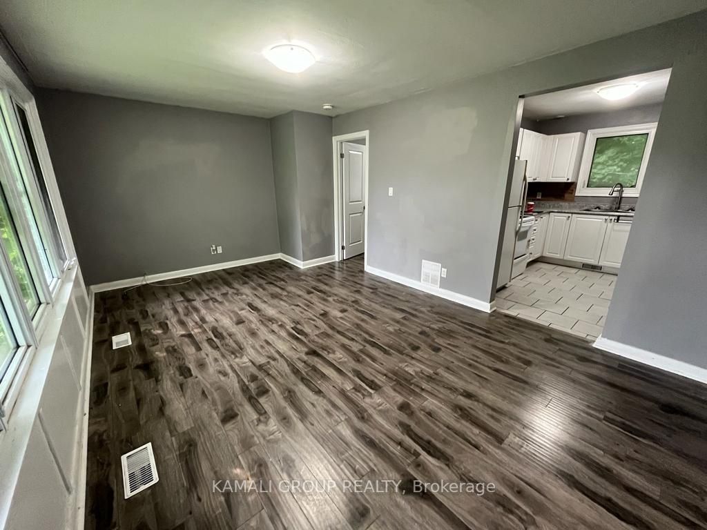188 St Vincent Street, #Main