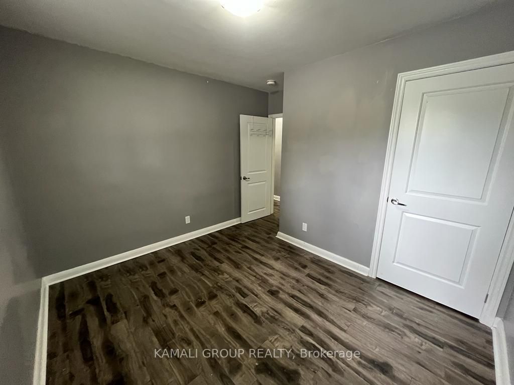 188 St Vincent Street, #Main