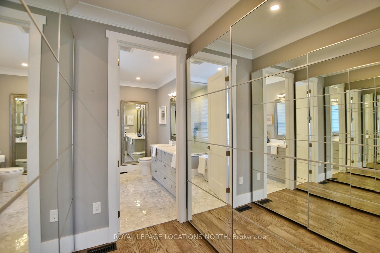 9789 Beachwood Rd