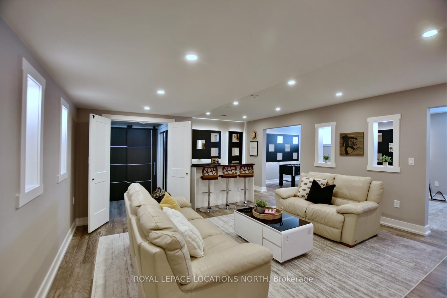 9789 Beachwood Rd