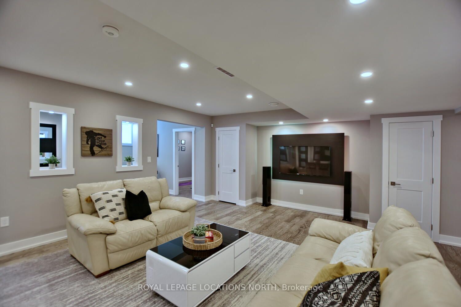 9789 Beachwood Rd