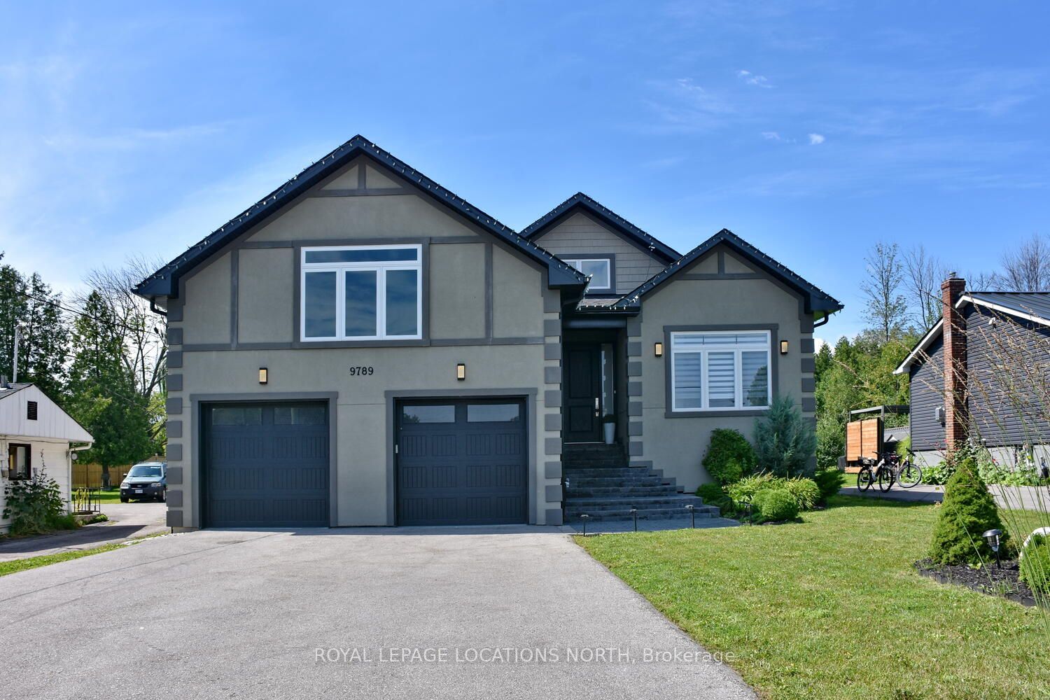 9789 Beachwood Rd