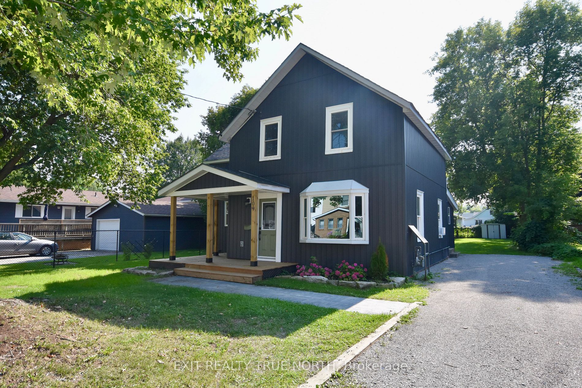 109 Dunlop St