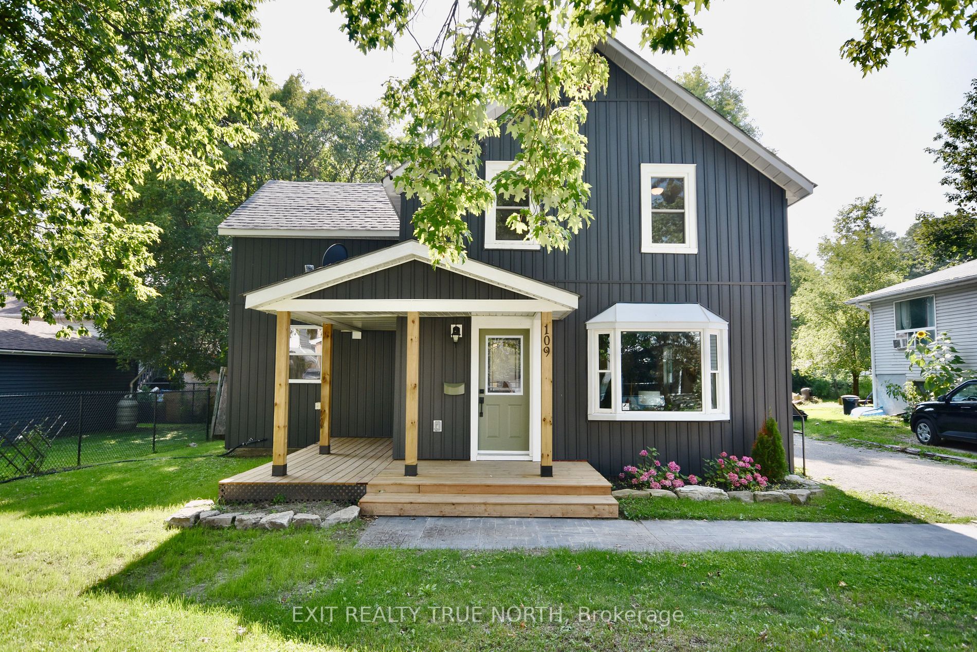109 Dunlop St