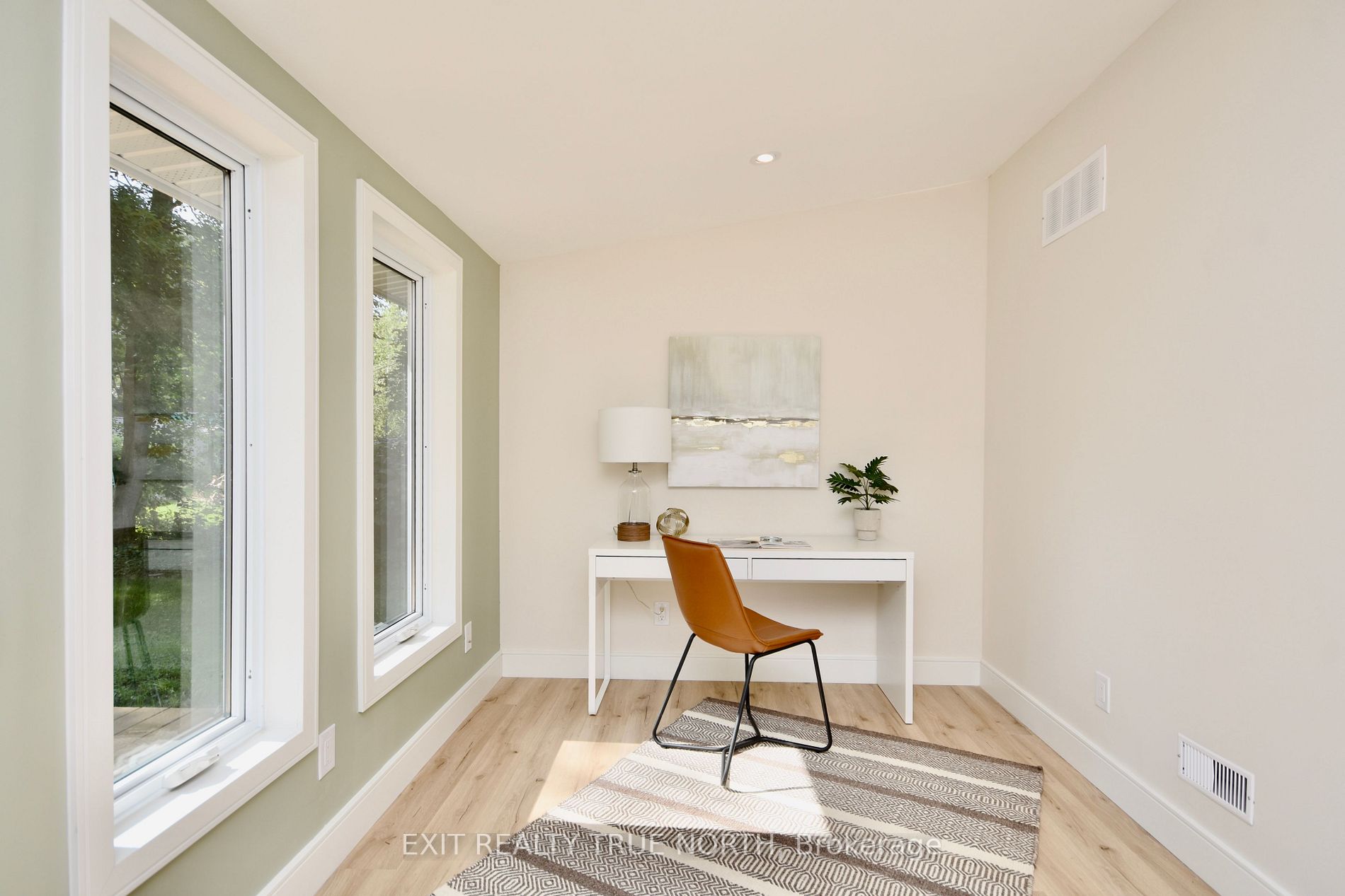 109 Dunlop St