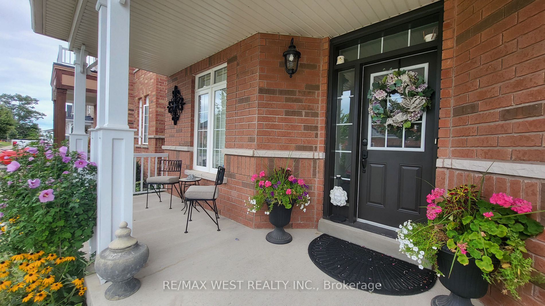 118 Succession Cres
