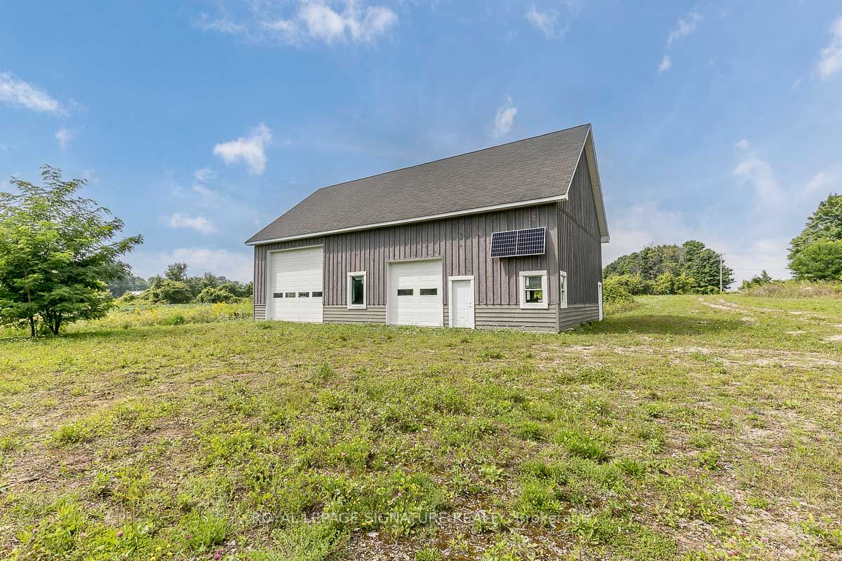 209 15/16 Sideroad