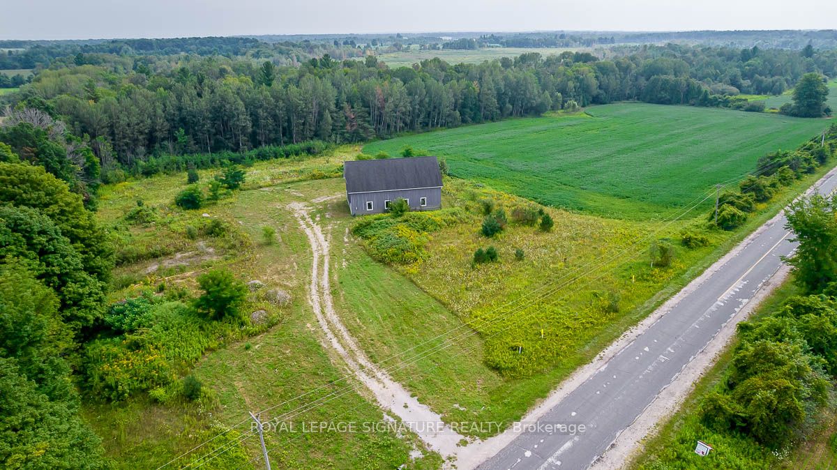 209 15/16 Sideroad