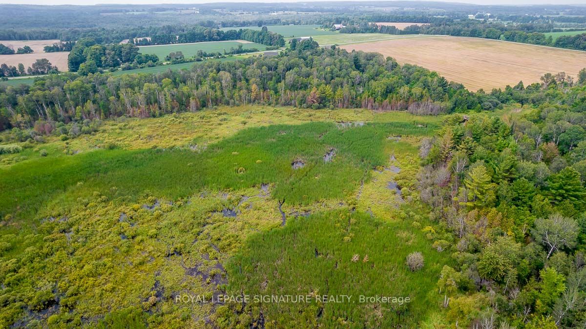 209 15/16 Sideroad